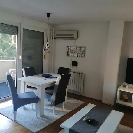 Homeb&e Tuzla
